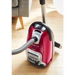 Rabatt ⌛ Rowenta RO7473 Silence Force Allergy+ Bodenstaubsauger Mit Beutel (große Staubbeutelkapazität: 4,5 Liter, Extrem Leise, Hocheffiziente Bodendüse, Langlebiger EffiTech-Motor) Schwarz/rot 🎉 -Rowenta Verkäufe unnamed file 1290